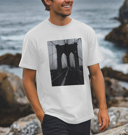 Men's Organic Cotton Graphic Tee - Brooklyn Bridge